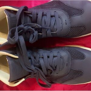 Ladies size 7,Blue ankle lightweight comfortable boot.